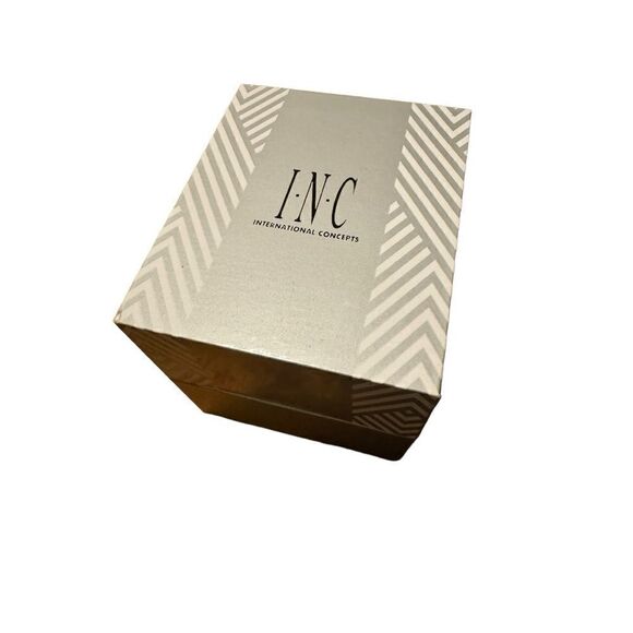 NWT Inc International Concepts Women's Gold-Tone Slider Bracelet Watch 28mm - Picture 6 of 7